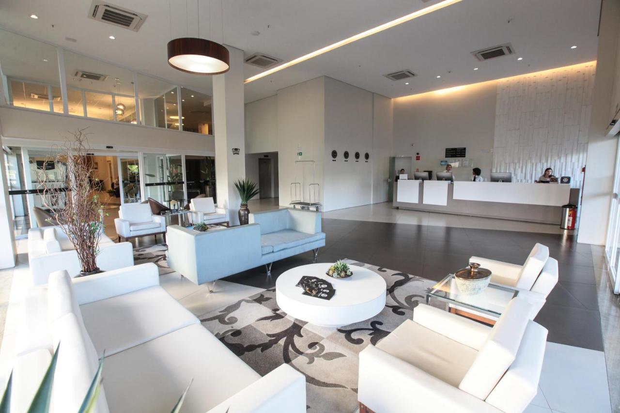 Delmond 4*