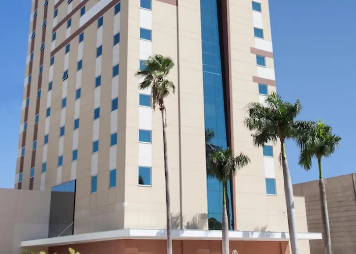 Delmond Hotel